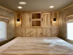 New Gooseneck Horse Trailer - Image 9